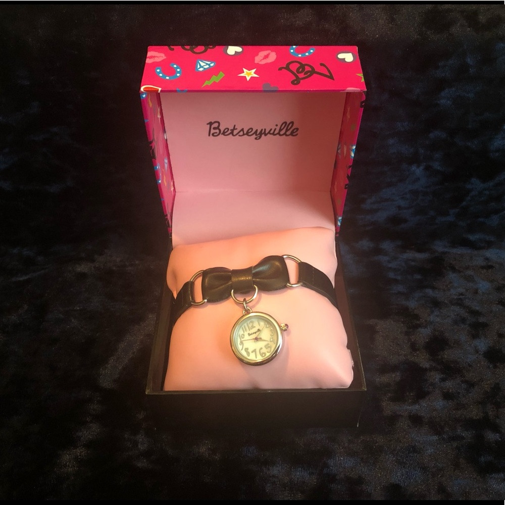 Betseyville Watch